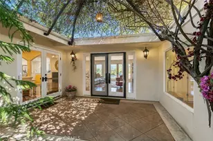 23365 Calvert St, Woodland Hills, CA 91367 - Photo 9
