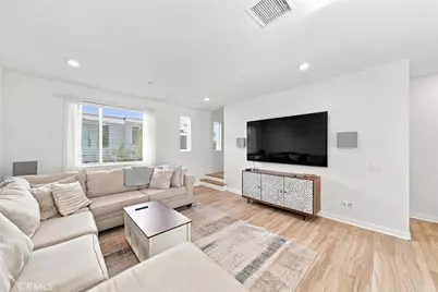 27035 Tanager, Valencia, CA 91381 - Photo 3