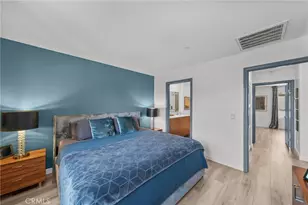 7239 N Cedar Rd, Van Nuys, CA 91405 - Photo 13