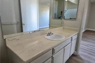 200 S Reno, Los Angeles, CA 90057 - Photo 23