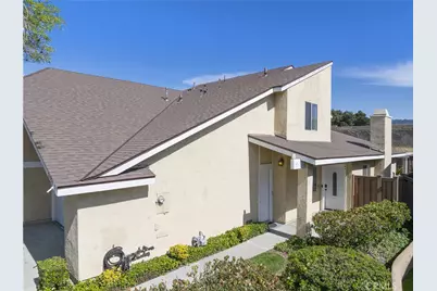16722 Shinedale Drive, Canyon Country, CA 91387 - Photo 5