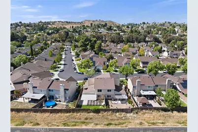 16722 Shinedale Drive, Canyon Country, CA 91387 - Photo 3