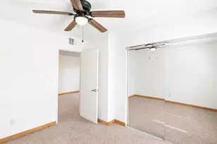 16722 Shinedale Dr, Canyon Country, CA 91387 - Photo 23