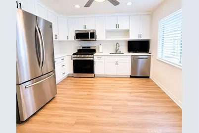 16722 Shinedale Drive, Canyon Country, CA 91387 - Photo 17