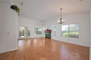 2464 Pleasant Grove Cir, Thousand Oaks, CA 91362 - Photo 3