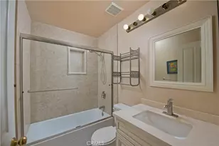 2464 Pleasant Grove Cir, Thousand Oaks, CA 91362 - Photo 19