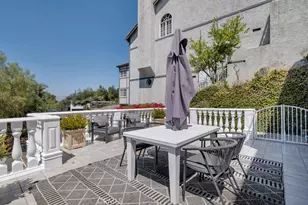 21041 Bandera St, Woodland Hills, CA 91364 - Photo 23
