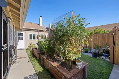 2277 Workman, Simi Valley, CA 93063 - Photo 29