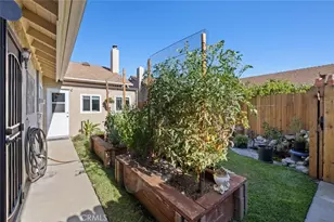 2277 Workman, Simi Valley, CA 93063 - Photo 29