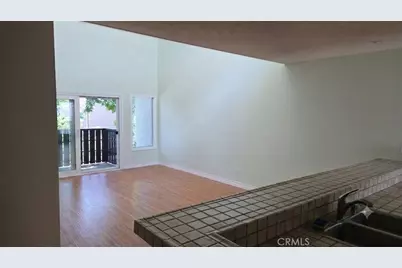 18645 Hatteras Street #206, Tarzana, CA 91356 - Photo 13