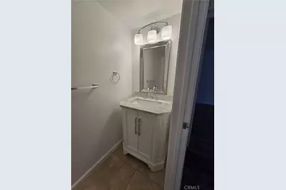 8780 Burnet #12, Los Angeles, CA 91343 - Photo 17