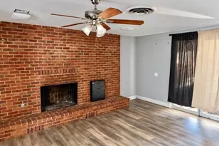 1902 W Ave L, Lancaster, CA 93534 - Photo 9