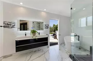 23051 Burbank Blvd, Woodland Hills, CA 91367 - Photo 19