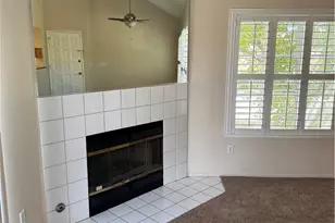 23709 Del Monte Dr., Valencia, CA 91355 - Photo 5
