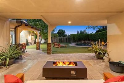 22702 Califa Street, Woodland Hills, CA 91367 - Photo 41