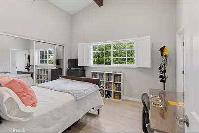 22702 Califa Street, Woodland Hills, CA 91367 - Photo 27