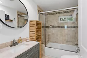 22702 Califa St, Woodland Hills, CA 91367 - Photo 29