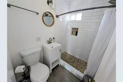 23130 Victory, Woodland Hills, CA 91367 - Photo 21