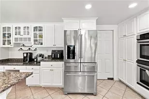 19701 Lemarsh St, Chatsworth, CA 91311 - Photo 9