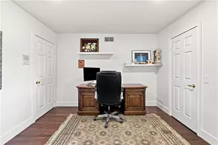 19701 Lemarsh St, Chatsworth, CA 91311 - Photo 21