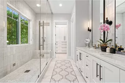 26185 Ravenhill Road, Canyon Country, CA 91387 - Photo 21