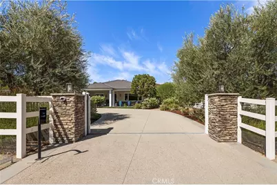 26185 Ravenhill Road, Canyon Country, CA 91387 - Photo 33