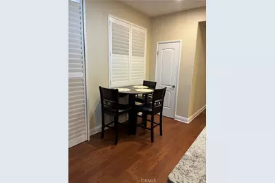 30437 Servilla, Castaic, CA 91384 - Photo 13