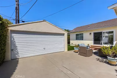 17621 Collins Street, Encino, CA 91316 - Photo 21