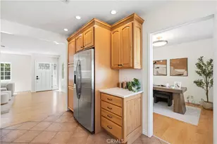 17621 Collins St, Encino, CA 91316 - Photo 31