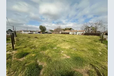1200 Wilkins, Bakersfield, CA 93307 - Photo 3