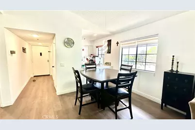 6545 Reseda Boulevard #24, Reseda, CA 91335 - Photo 13