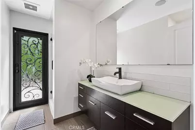 17002 Dearborn, Northridge, CA 91325 - Photo 27