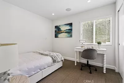 17002 Dearborn, Northridge, CA 91325 - Photo 29