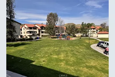 27979 Sarabande Lane #247, Canyon Country, CA 91387 - Photo 15