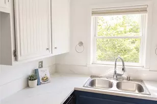 27979 Sarabande Ln, Canyon Country, CA 91387 - Photo 5