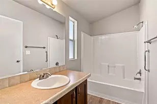 4201 Topanga Canyon Blvd, Woodland Hills, CA 91364 - Photo 13