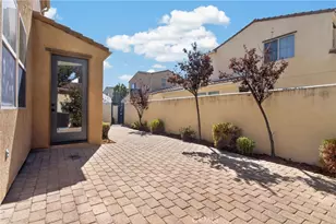 20116 Livorno, Porter Ranch, CA 91326 - Photo 17