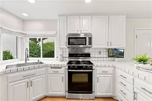 26172 Via Raza, Valencia, CA 91355 - Photo 27