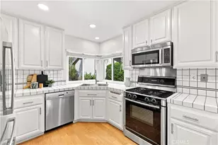 26172 Via Raza, Valencia, CA 91355 - Photo 25