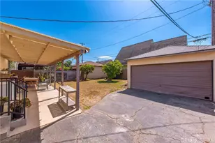 12612 Stanwood Pl, Los Angeles, CA 90066 - Photo 15