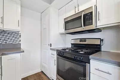 8936 Willis Ave #11, Panorama City, CA 91402 - Photo 9