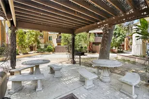 18350 Hatteras Street, Tarzana, CA 91356 - Photo 29