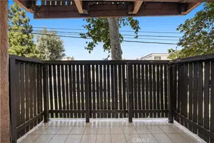 18350 Hatteras Street, Tarzana, CA 91356 - Photo 25