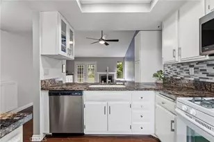 26352 Rainbow Glen, Newhall, CA 91321 - Photo 11