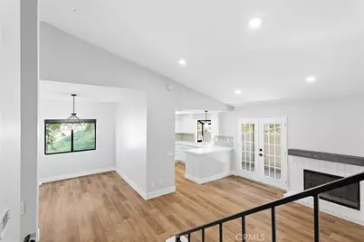 20061 Avenue Of The Oaks, Newhall, CA 91321 - Photo 15