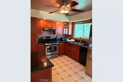 26401 Oak Crossing Road, Newhall, CA 91321 - Photo 3