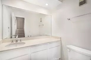 5404 Quakertown, Woodland Hills, CA 91364 - Photo 7