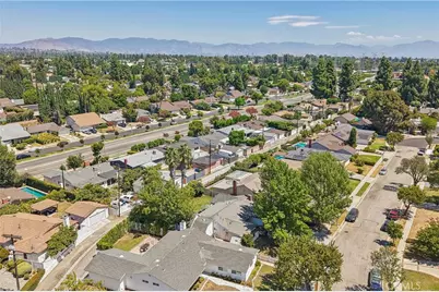 18765 Labrador Street, Northridge, CA 91324 - Photo 33