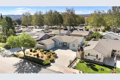 4130 Angela, Simi Valley, CA 93063 - Photo 33