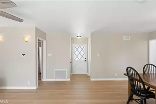 4130 Angela, Simi Valley, CA 93063 - Photo 19